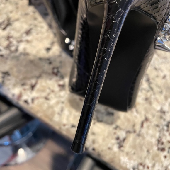 Steve Madden,  Veronica Stilettos, size 7 - Picture 4 of 8